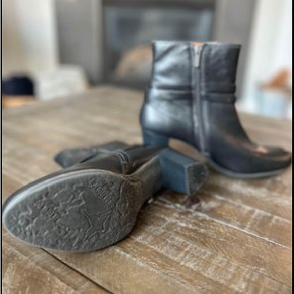 PIKOLINOS Black Shoes - Picture 3 of 3